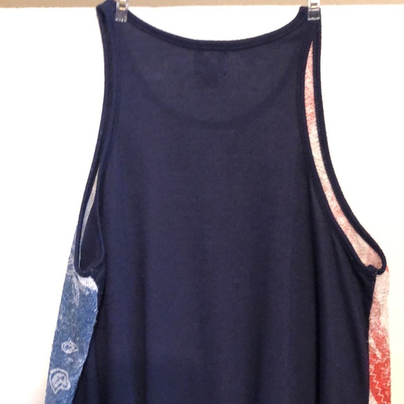 Tank top - Picture 6 of 8